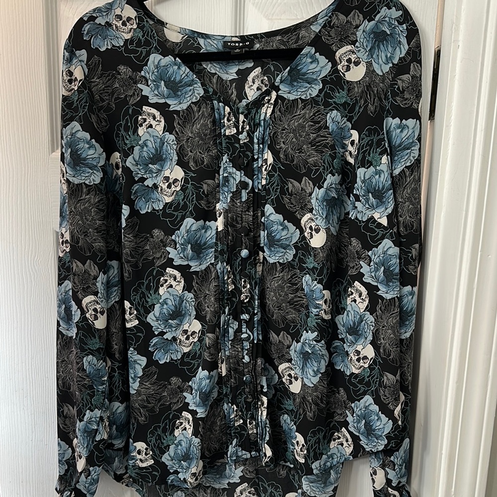 Torrid Blue floral skull long Sleeve Blouse